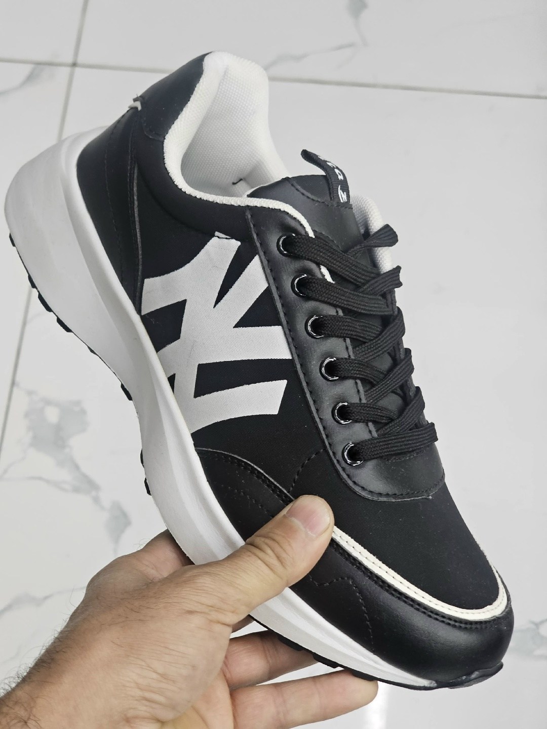 мужские кроссовки,мужская  кроссовки,кроссовка мужской,кроссовки черные,