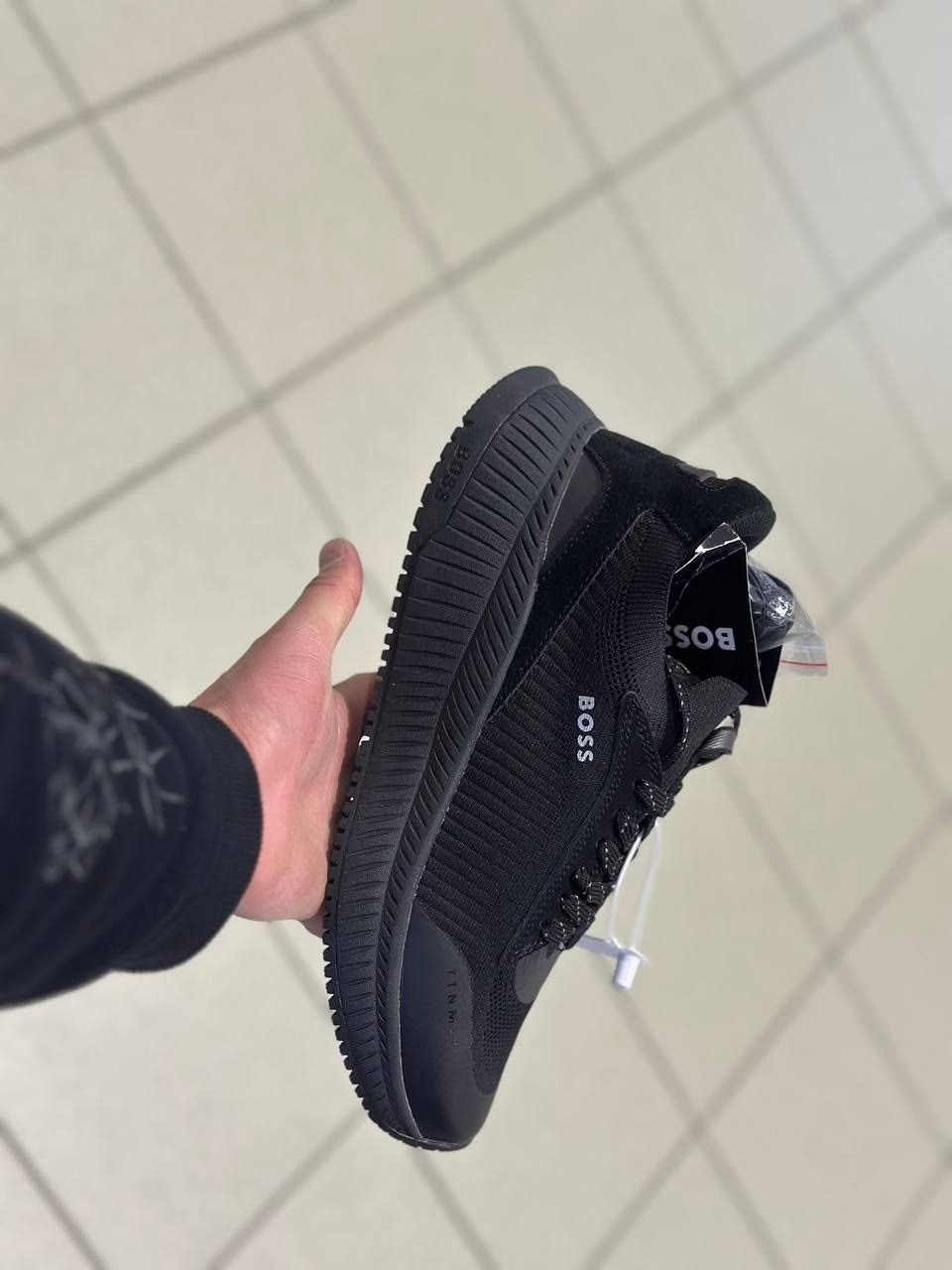 ,кроссовки boss,кроссовки adidas yeezy boost 350,мужские кроссовки,мужские кроссовки boss