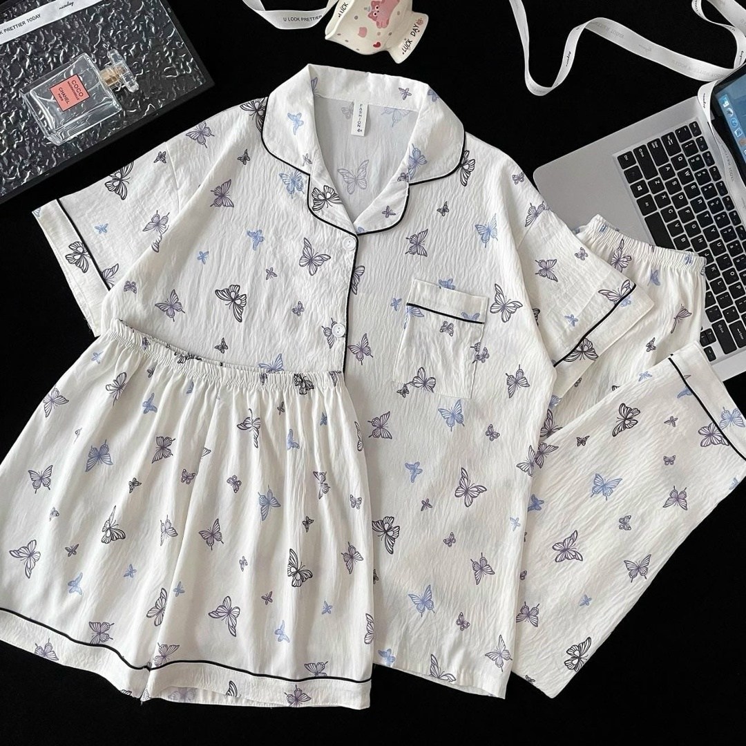 женская пижама с клубничным принтом,пижама женская,женский пижамный комплект,комплект пижама,комплект женских пижам вишневый принт