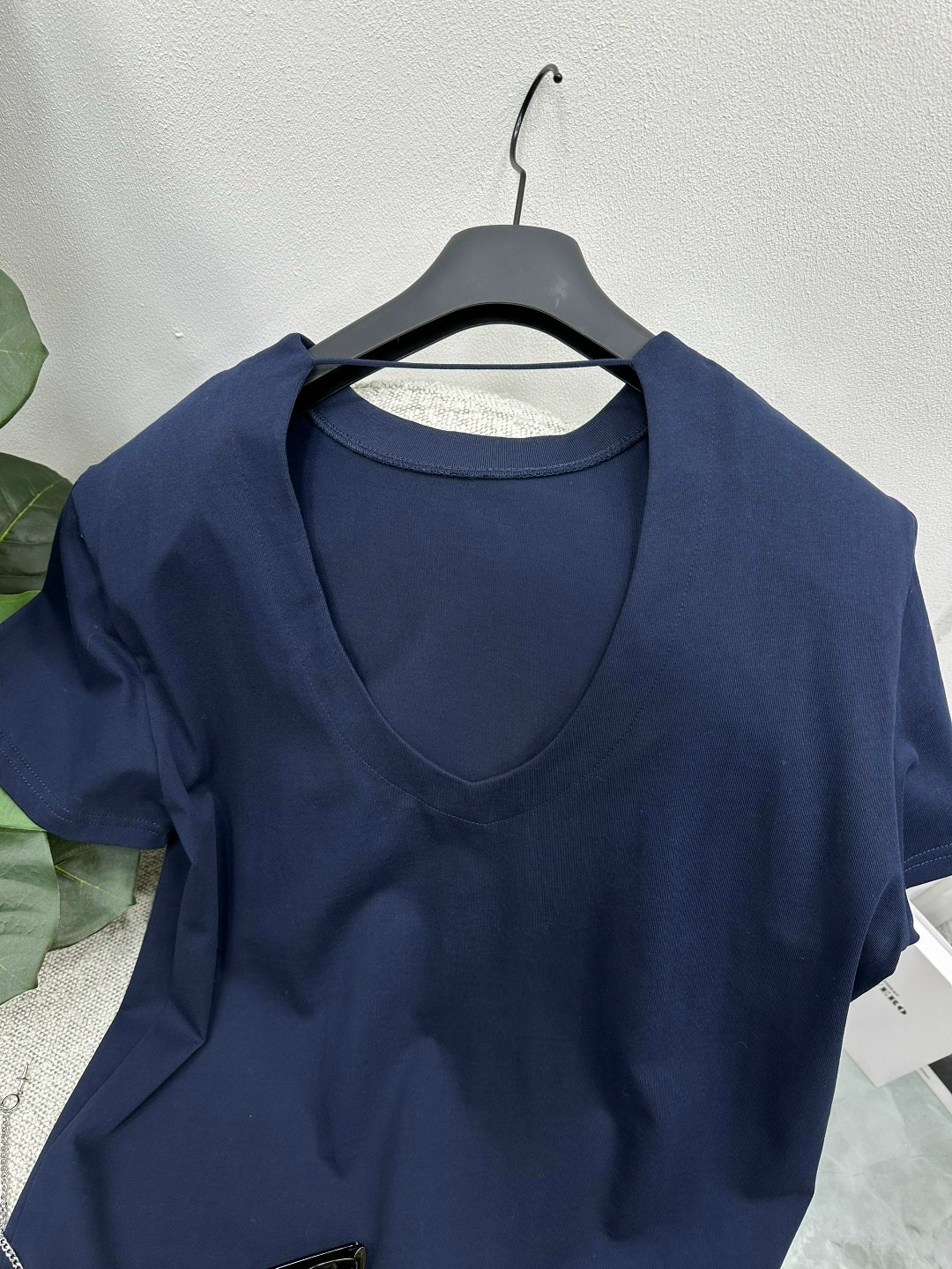 футболки женская,футболки модные,футболки для женщин,футболка,футболки мужские