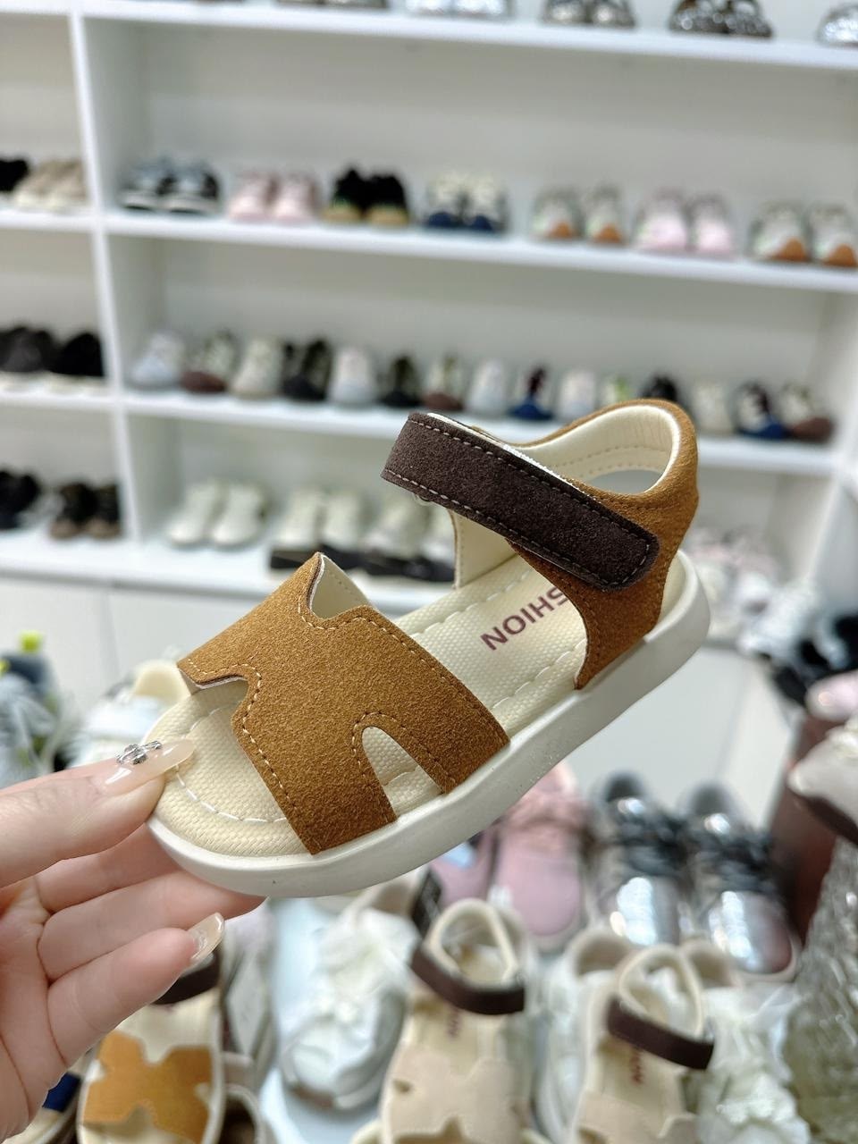 детские сандалии,летние детские сандалии,,сандалии для малыша,сандалии
