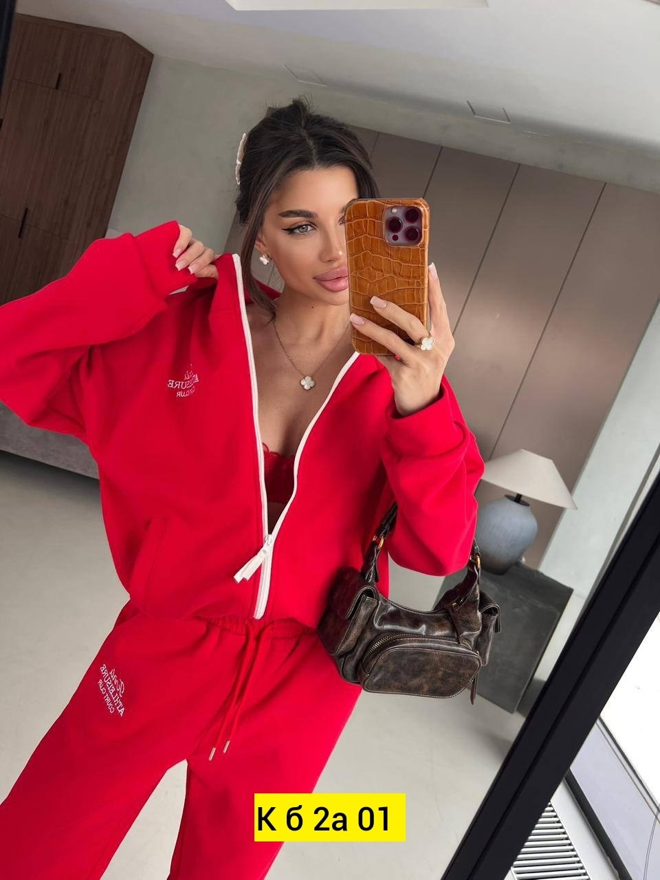 костюм женский,спортивные костюмы,трикотажные костюмы,костюм женский на флисе,костюм белый