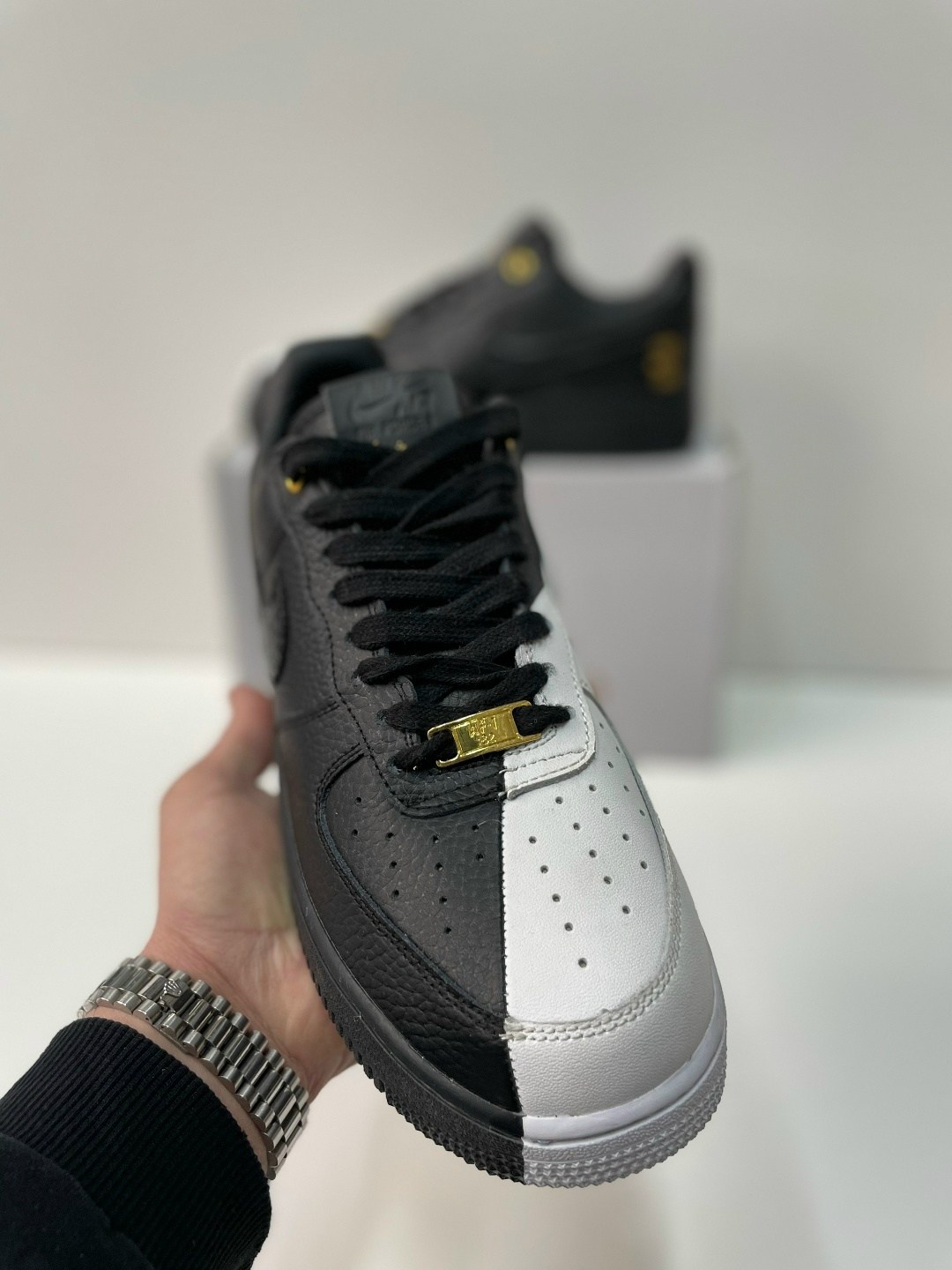 nike air force 1 low 40th anniversary edition split black white,nike air force 1 anniversary edition,nike air force 1 07 prm,кроссовки мужские nike air force 1,кроссовки nike air force low anniversary