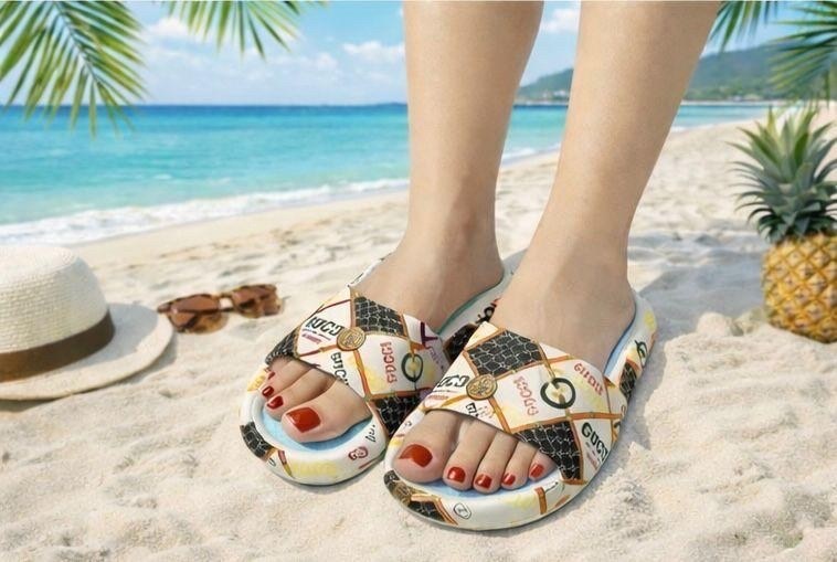 шлепанцы с принтом,шлепанцы женские,женские пляжные шлепанцы,пляжная ,шлепанцы пляжные