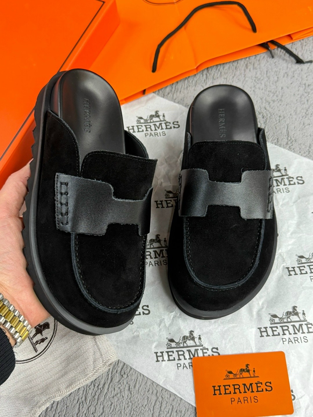 ,hermes шлепанцы,мужские шлепанцы,сандалии hermes,мюли hermes