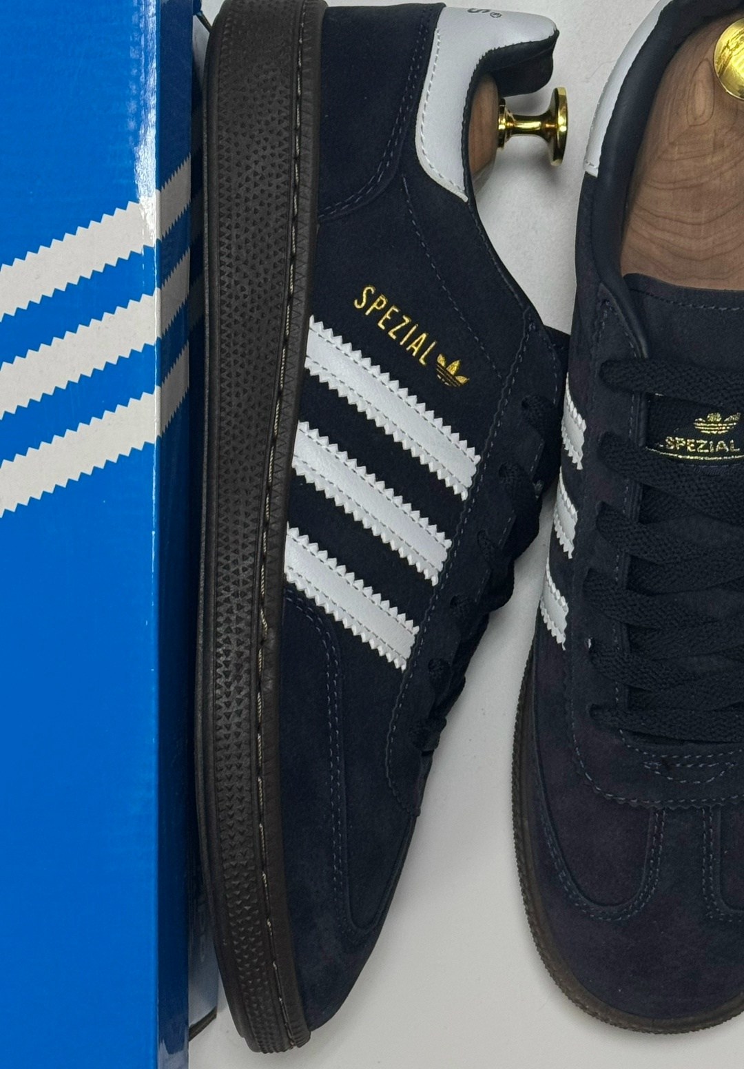 кроссовки adidas spezial,adidas originals handball spezial,кроссовки adidas handball spezial,adidas spezial handball,кроссовки adidas handball spezial bd7633 мужские