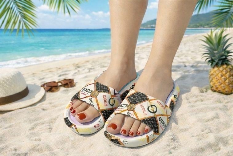 шлепанцы с принтом,шлепанцы женские,женские пляжные шлепанцы,пляжная ,шлепанцы пляжные