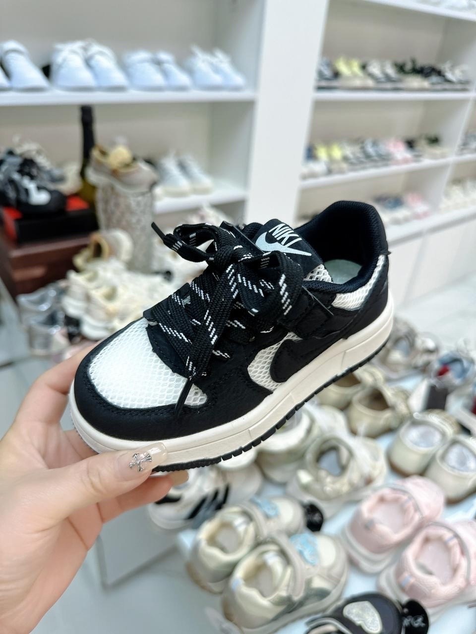 кроссовки,,nike air force 1 louis vuitton,спортивная ,кеды детская