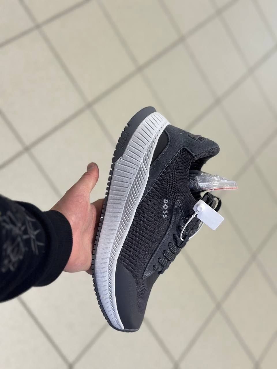 ,кроссовки boss,кроссовки adidas yeezy boost 350,мужские кроссовки,мужские кроссовки boss