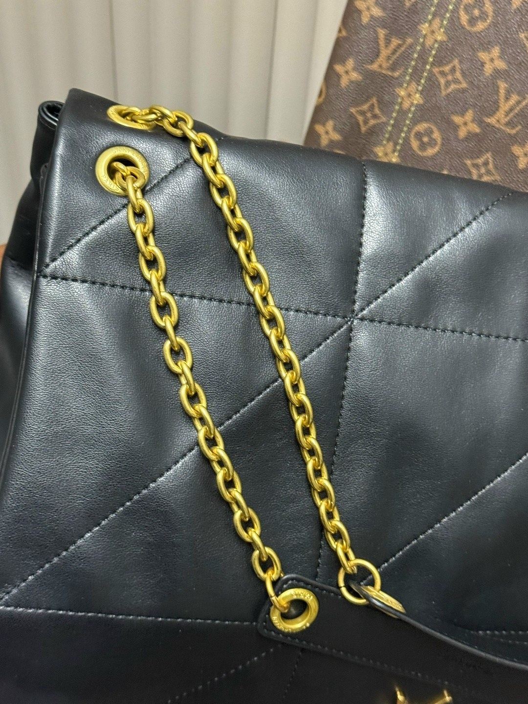 yves saint laurent сумка на плечо,сумка yves saint laurent,saint laurent сумка на плечо,сумка женская yves saint laurent,saint laurent сумка