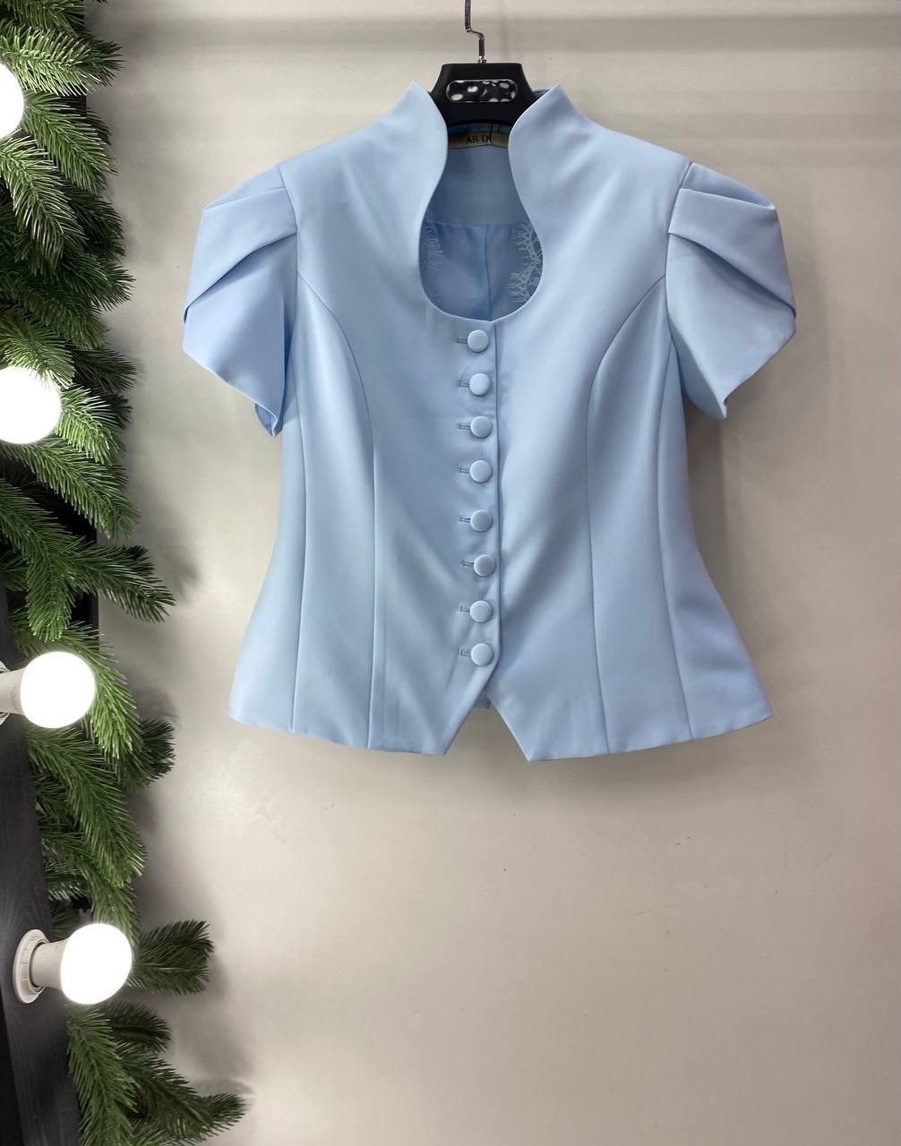 брючный костюм,белый брючный костюм,белые костюмы,брючный костюм женский,костюм