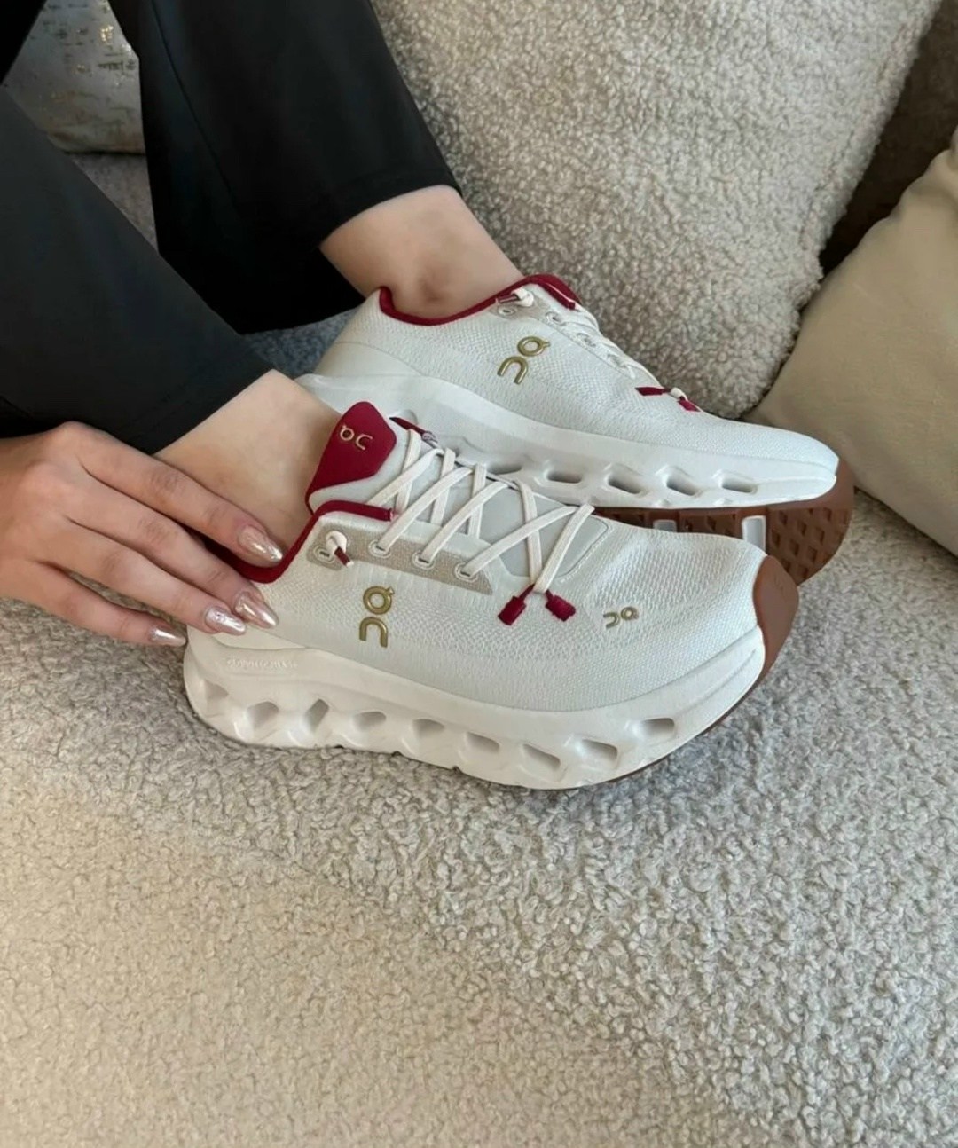спортивная ,кроссовки on,кроссовка,кроссовки женскиe,повседневные кроссовки