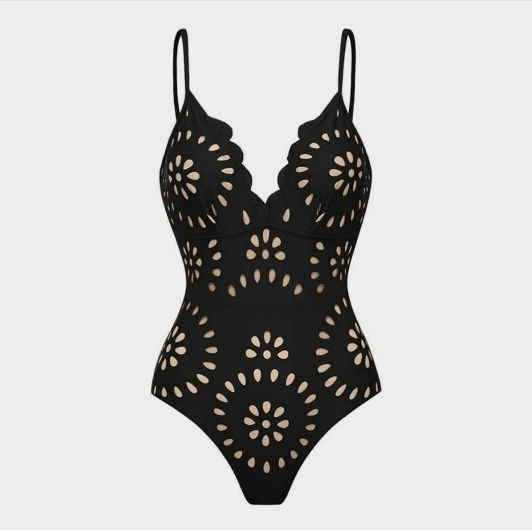 женский слитный купальник,слитные купальник,цельные купальники,купальники модные,купальник с высоким вырезом