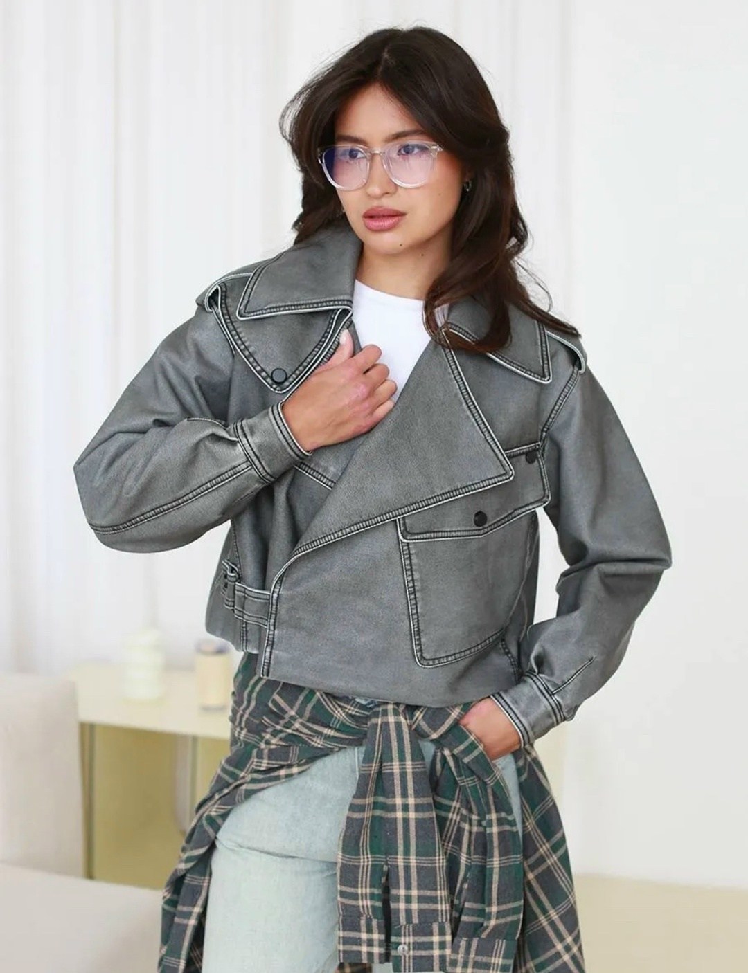 куртка косуха модная,косуха оверсайз кожаная куртка винтажная,куртка косуха,косуха оверсайз кожаная куртка,косуха кожаная серая винтажная куртка оверсайз mony