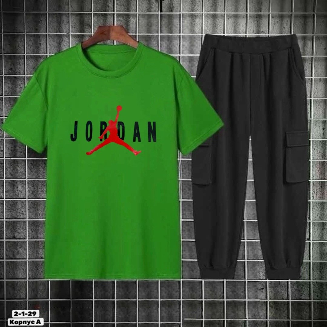 спортивные костюм,костюм двойка,костюм двойка спортивный,костюм двойка модный,сток одежда