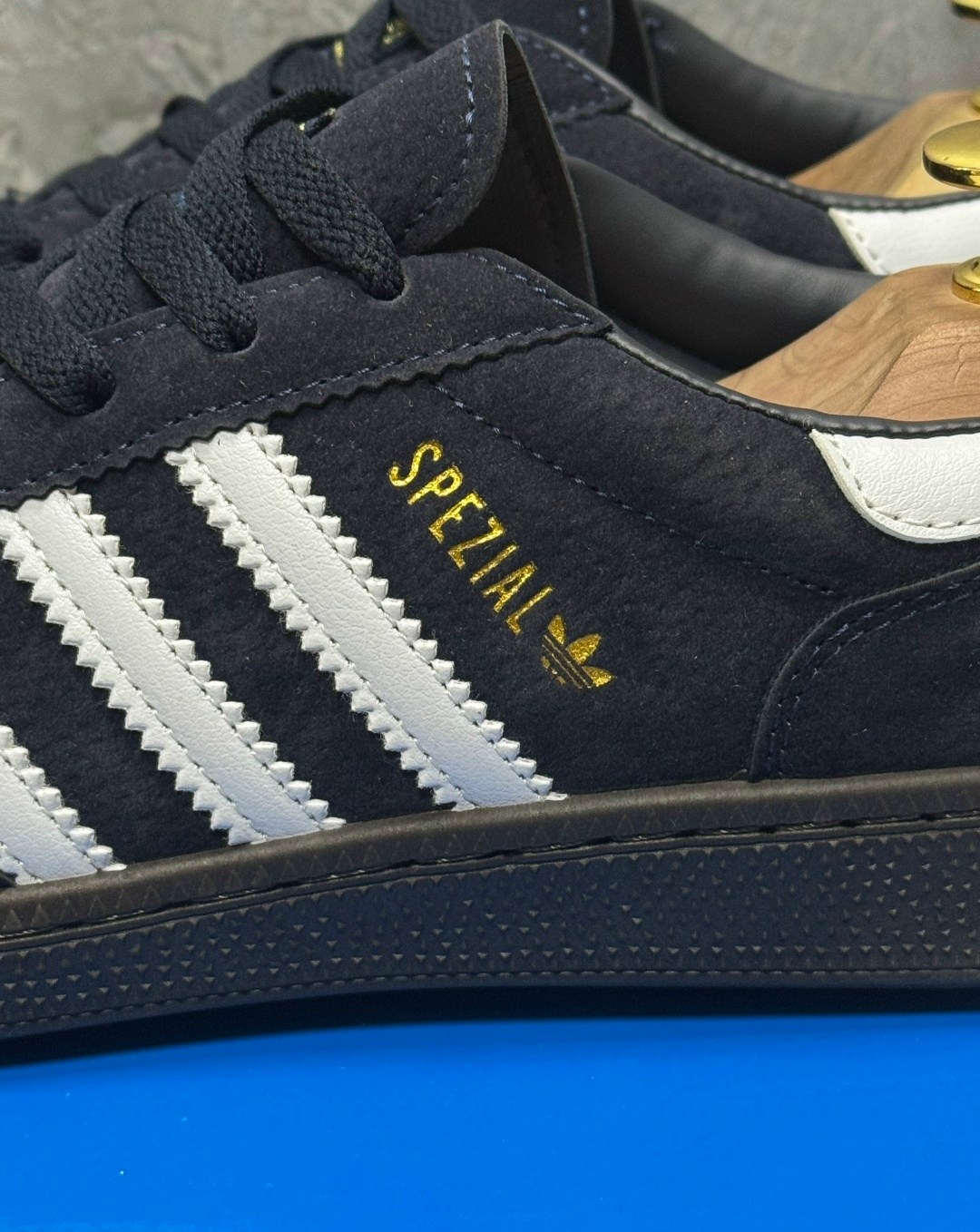 кроссовки adidas spezial,adidas originals handball spezial,кроссовки adidas handball spezial,adidas spezial handball,кроссовки adidas handball spezial bd7633 мужские