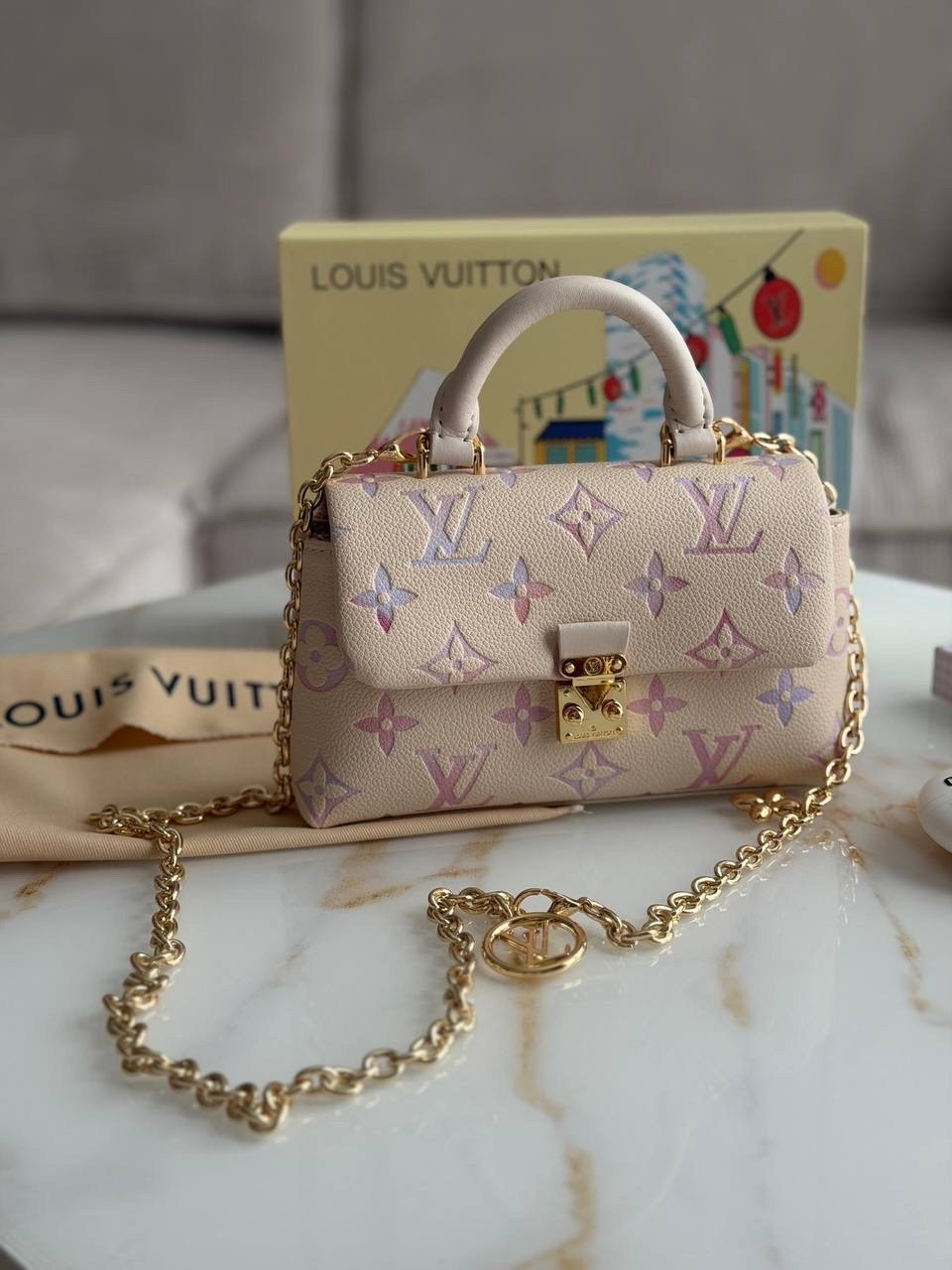 louis vuitton сумка на плечо,louis vuitton сумка,женская сумка louis vuitton,сумка на плечо louis vuitton lv,louis vuitton bag