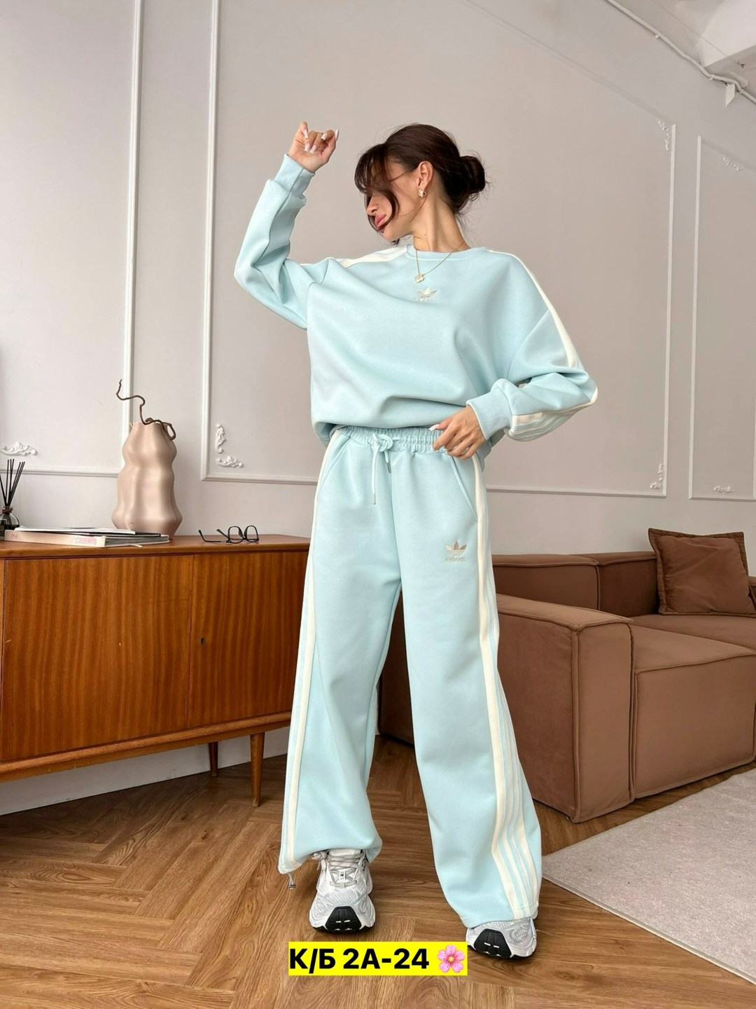 спортивный костюм adidas женский двойка,костюмы спортивный adidas,спортивный костюм adidas теплый,костюм adidas originals женский розовый 2026,женский костюм adidas
