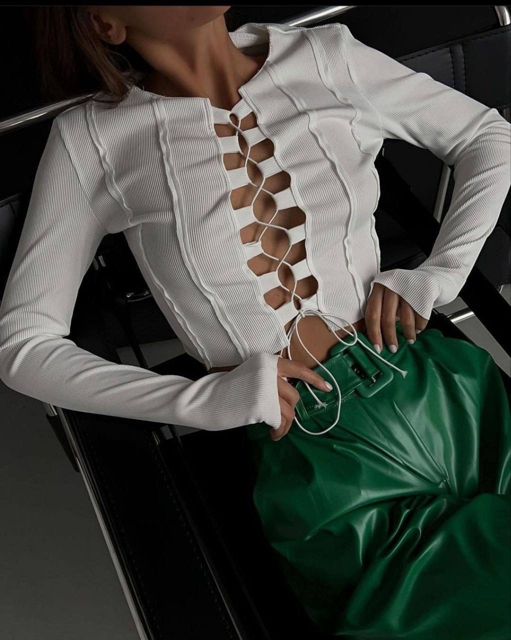 стильные костюмы,кофта с завязками,топ кофта,боди со шнуровкой спереди,женские блузки