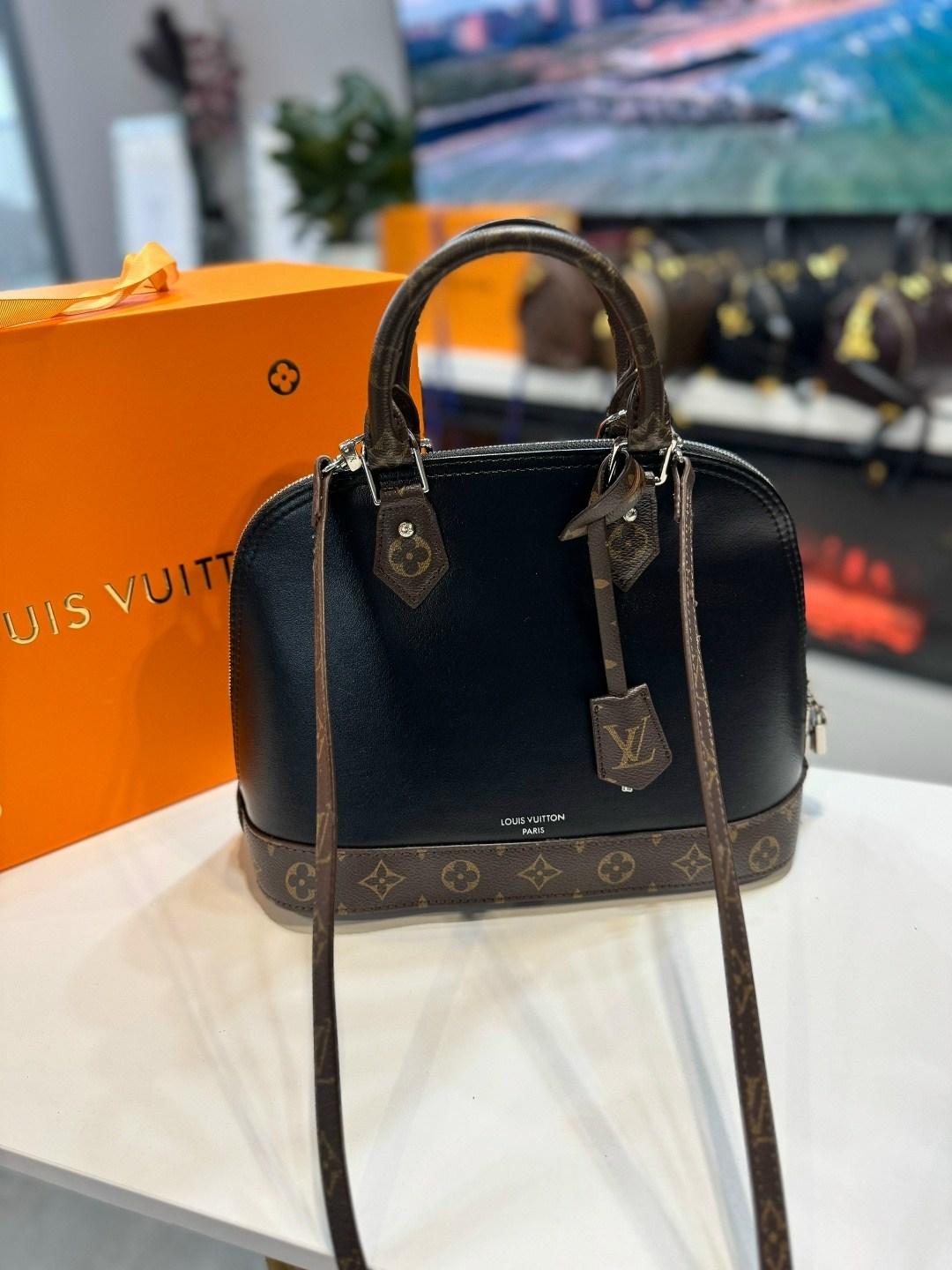 сумка louis vuitton женская,сумка,сумка louis vuitton,женская сумка,сумка через плечо louis vuitton