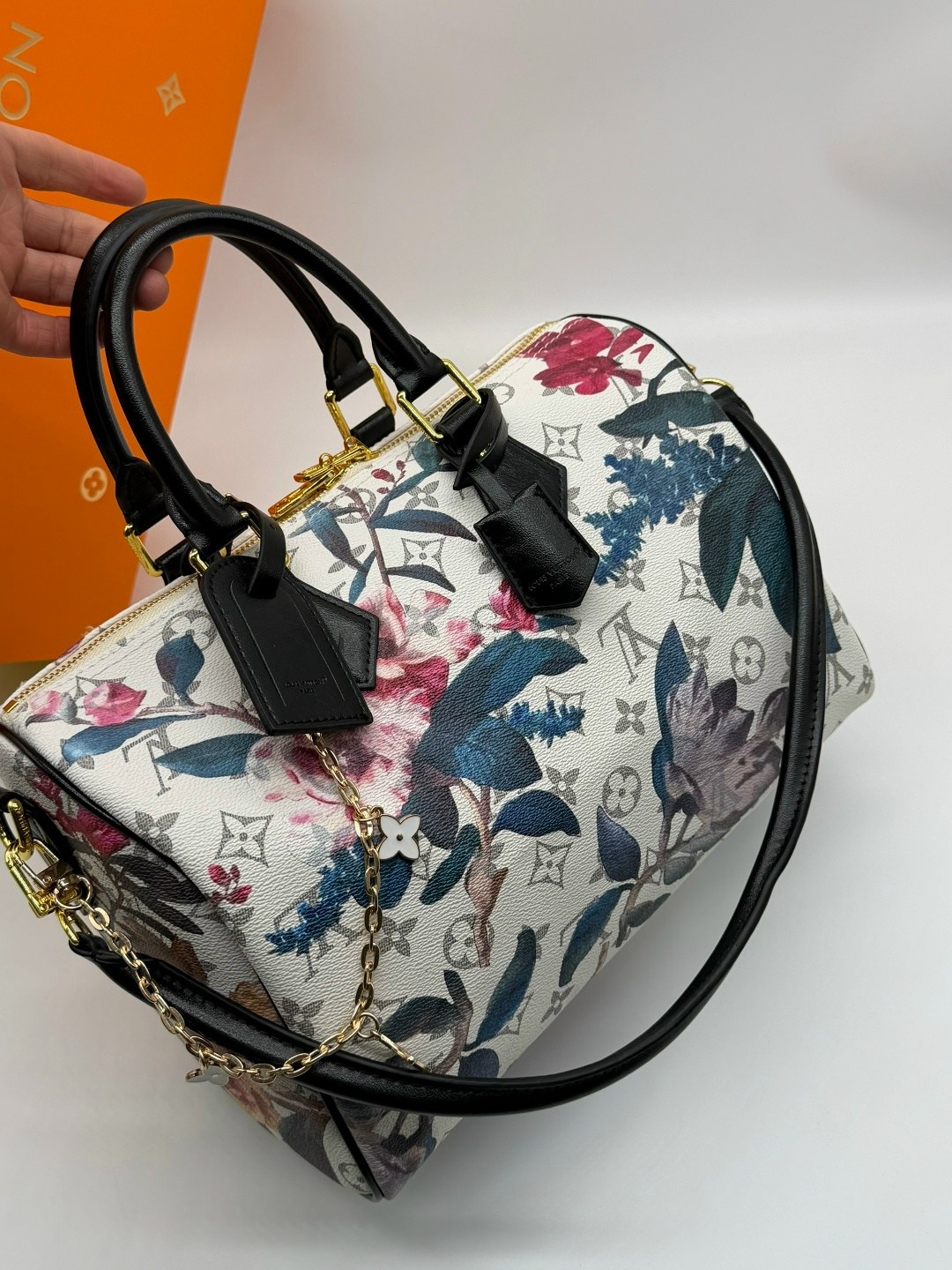 сумки луи виттон мультиколор,сумка шоппер луи виттон,сумка louis vuitton,louis vuitton speedy,сумки луи виттон