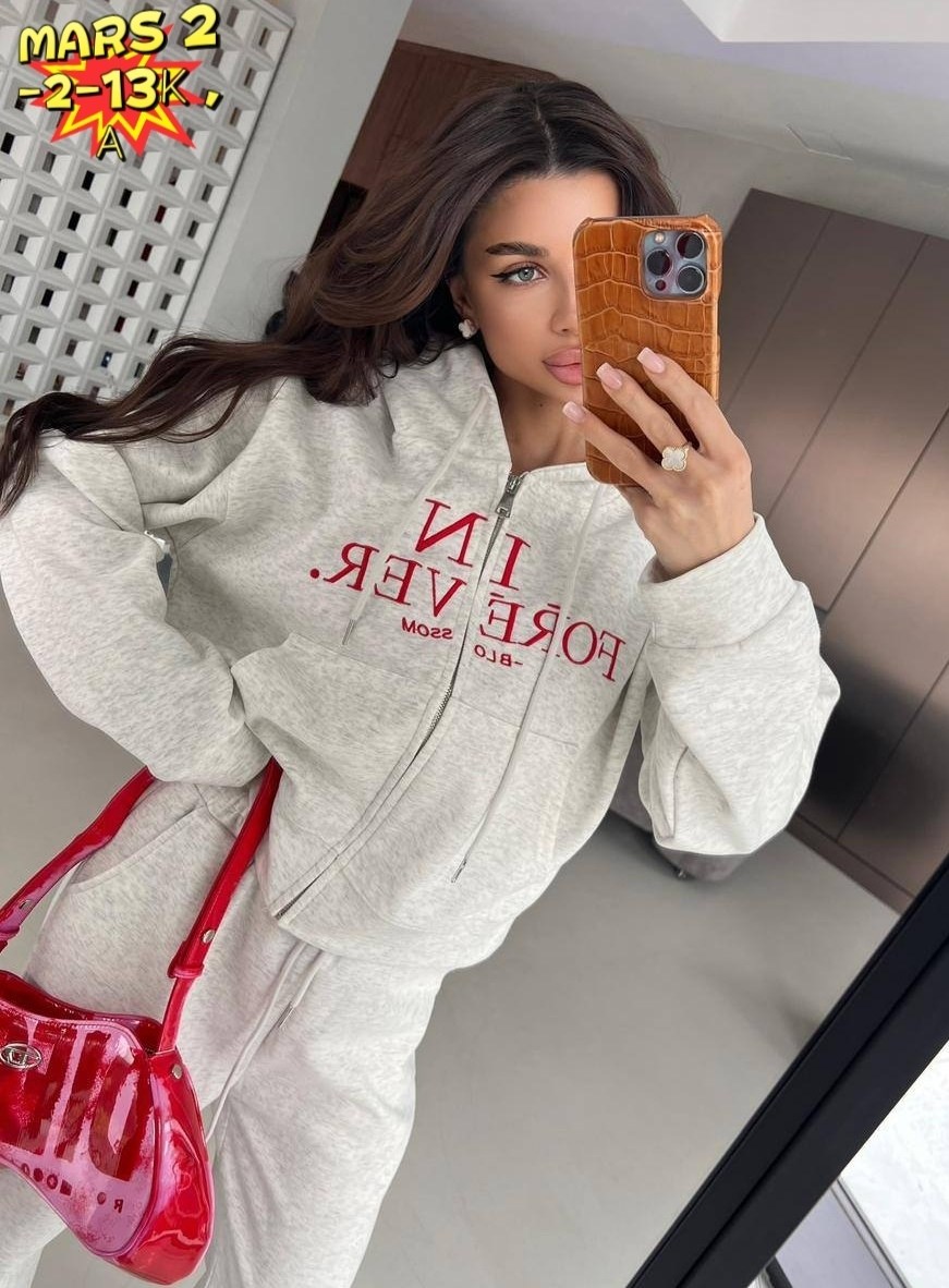 костюм спортивный,костюм женский,женский спортивный костюм,спортивные костюмы