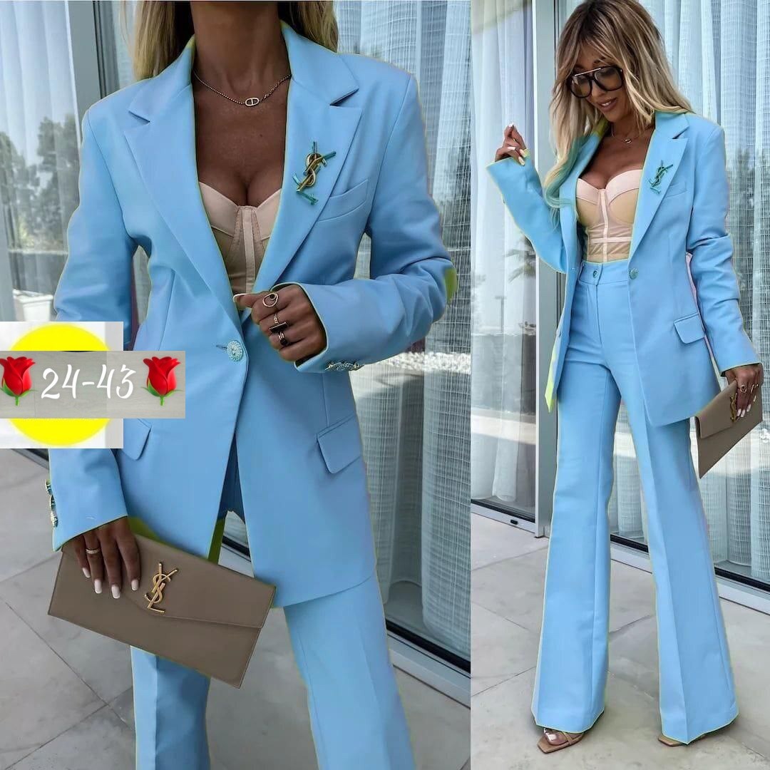 брючный костюм,женский брючный костюм,брючный костюм лавандового цвета,брючный костюм женский лавандовый,фиолетовый костюм