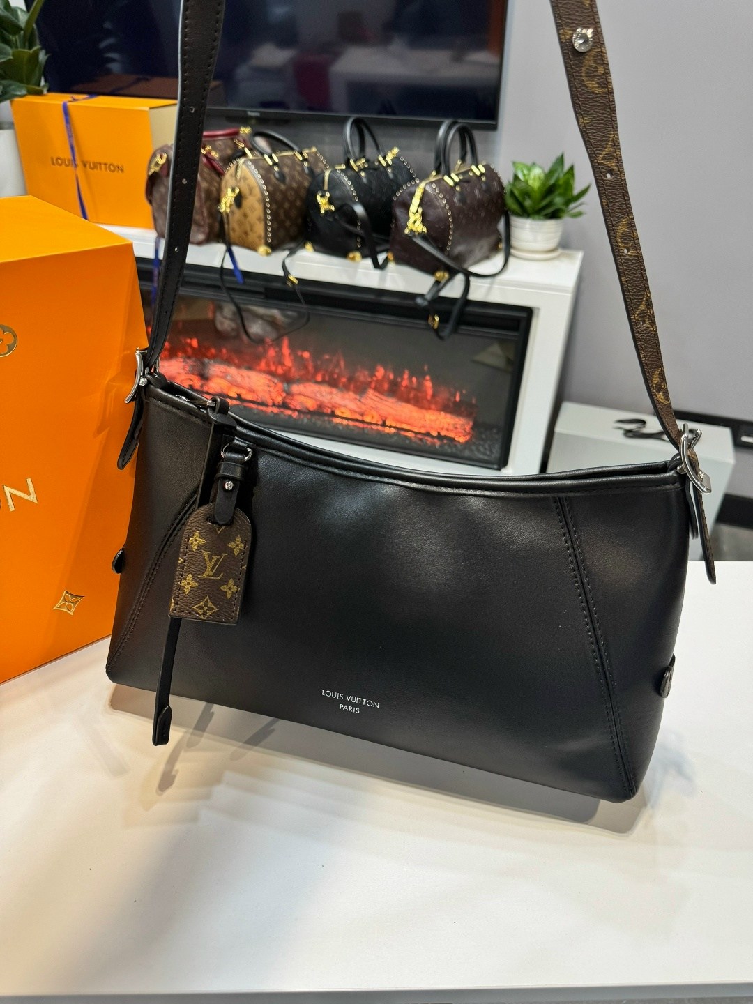 сумка louis vuitton женская,сумка,сумка louis vuitton,женская сумка,сумка через плечо louis vuitton