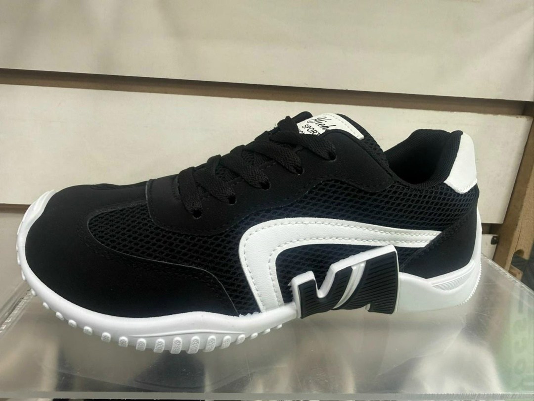 кроссовки, спортивная,повседневные кроссовки,спортивные кроссовки,мужские кроссовки