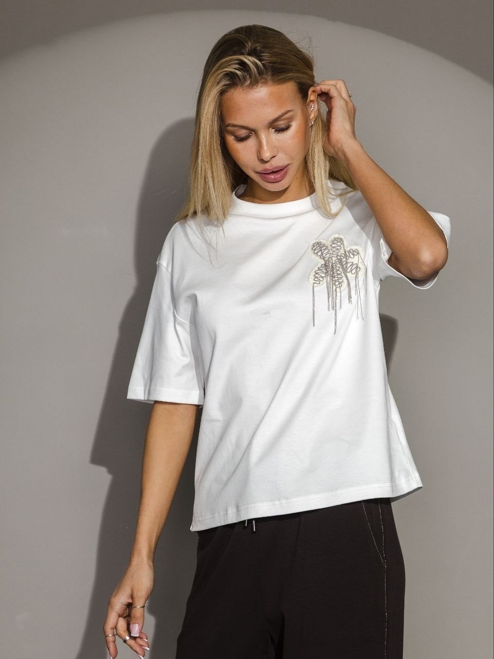 брюки стильные,брюки спортивные,брюки женские,костюм с брюками,широкие брюки