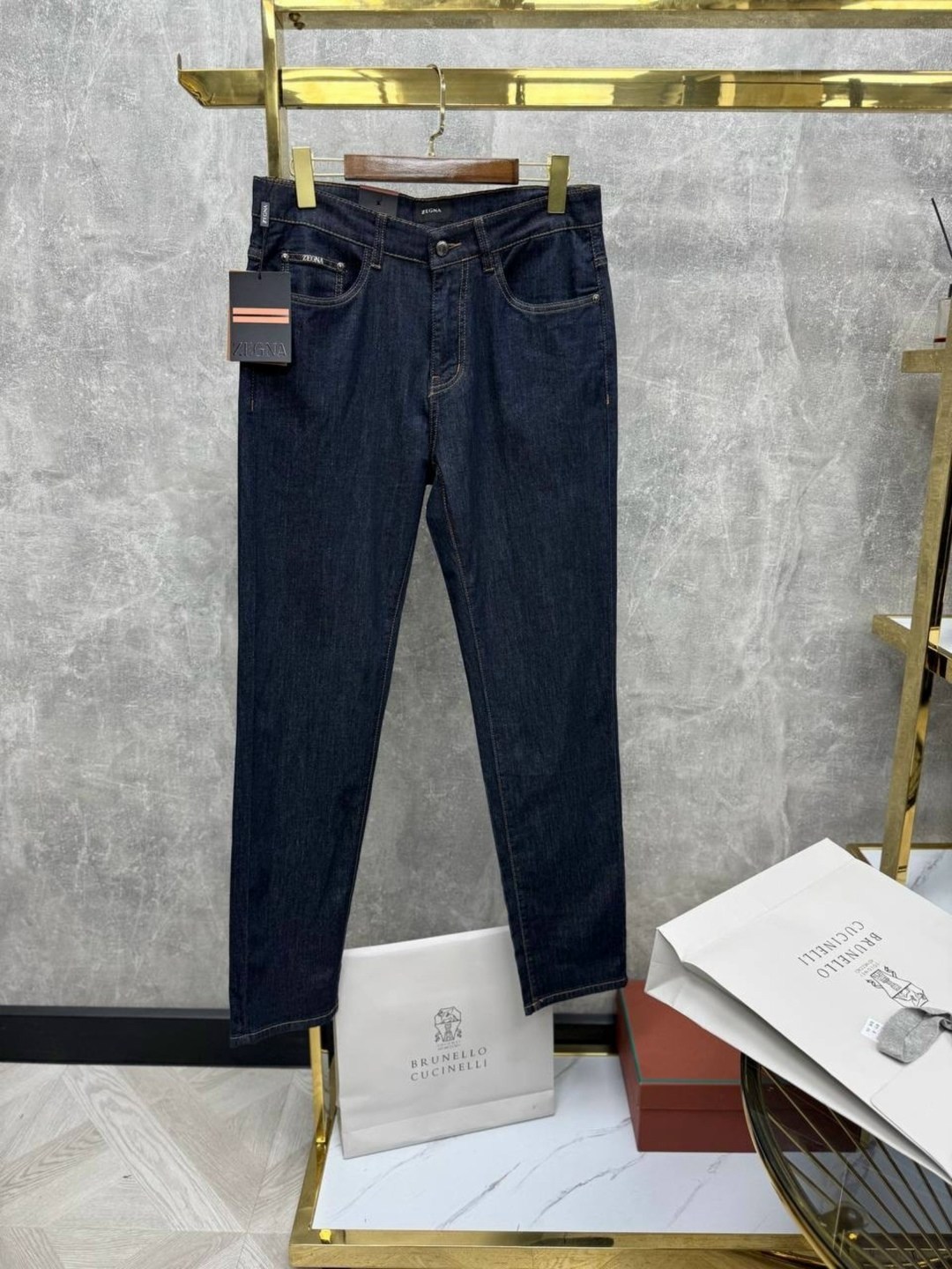 мужские джинсы,джинсы,джинсы zegna,джинсы темные,джинсы crown