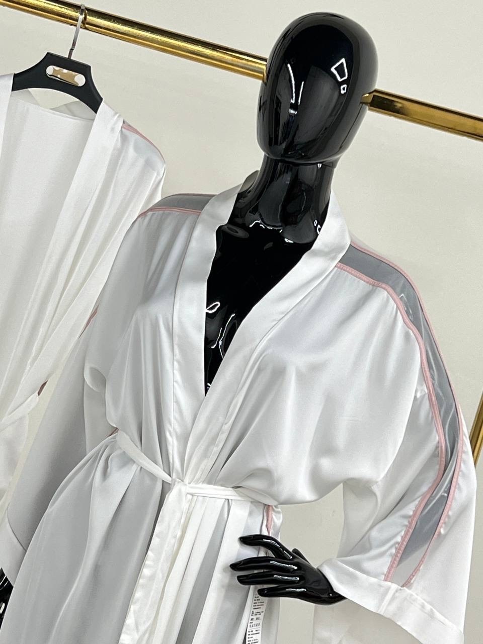 шелковый халат женский,шелковый халат,халат с поясом,халаты женские,атласный халат