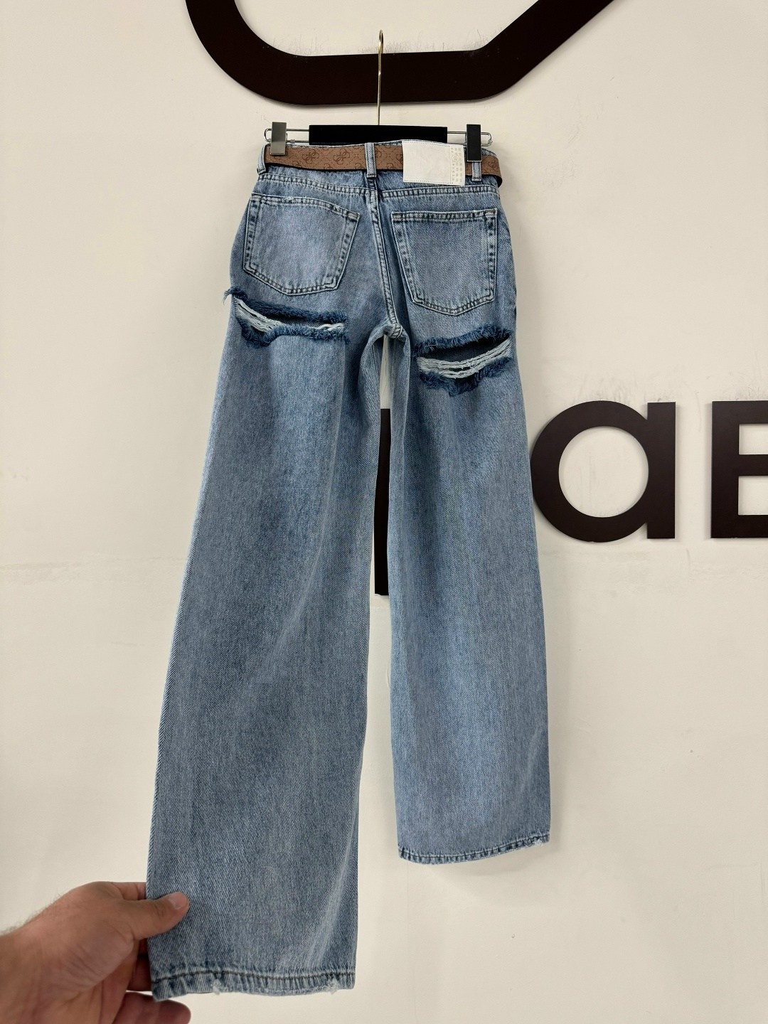 женские джинсы,miu miu джинсы,модные джинсы,джинсы,женские широкие джинсы