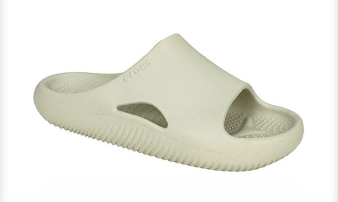 crocs mellow,шлепанцы crocs mellow,шлепанцы crocs,crocs classic,шлепанцы цвета кости crocs mellow recovery slide