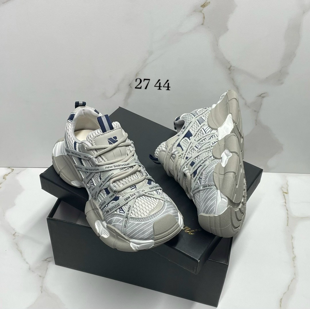 кроссовки balenciaga,кроссовки balenciaga 9.0 3xl в стиле ретро,женские кроссовки balenciaga,кроссовки мужской женский balenciaga размер 35,женские кроссовки