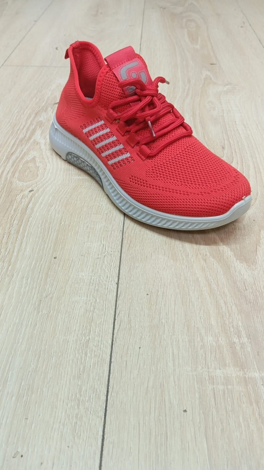 кроссовки,кроссовки strobbs,повседневные кроссовки,кроссовки удобные,кроссовка мужской