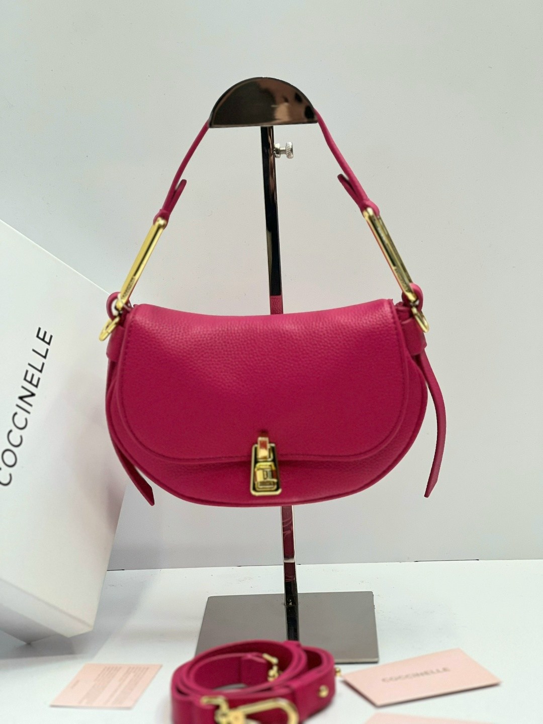 сумка,сумка coccinelle,сумка chloe,женская сумка,модная сумка