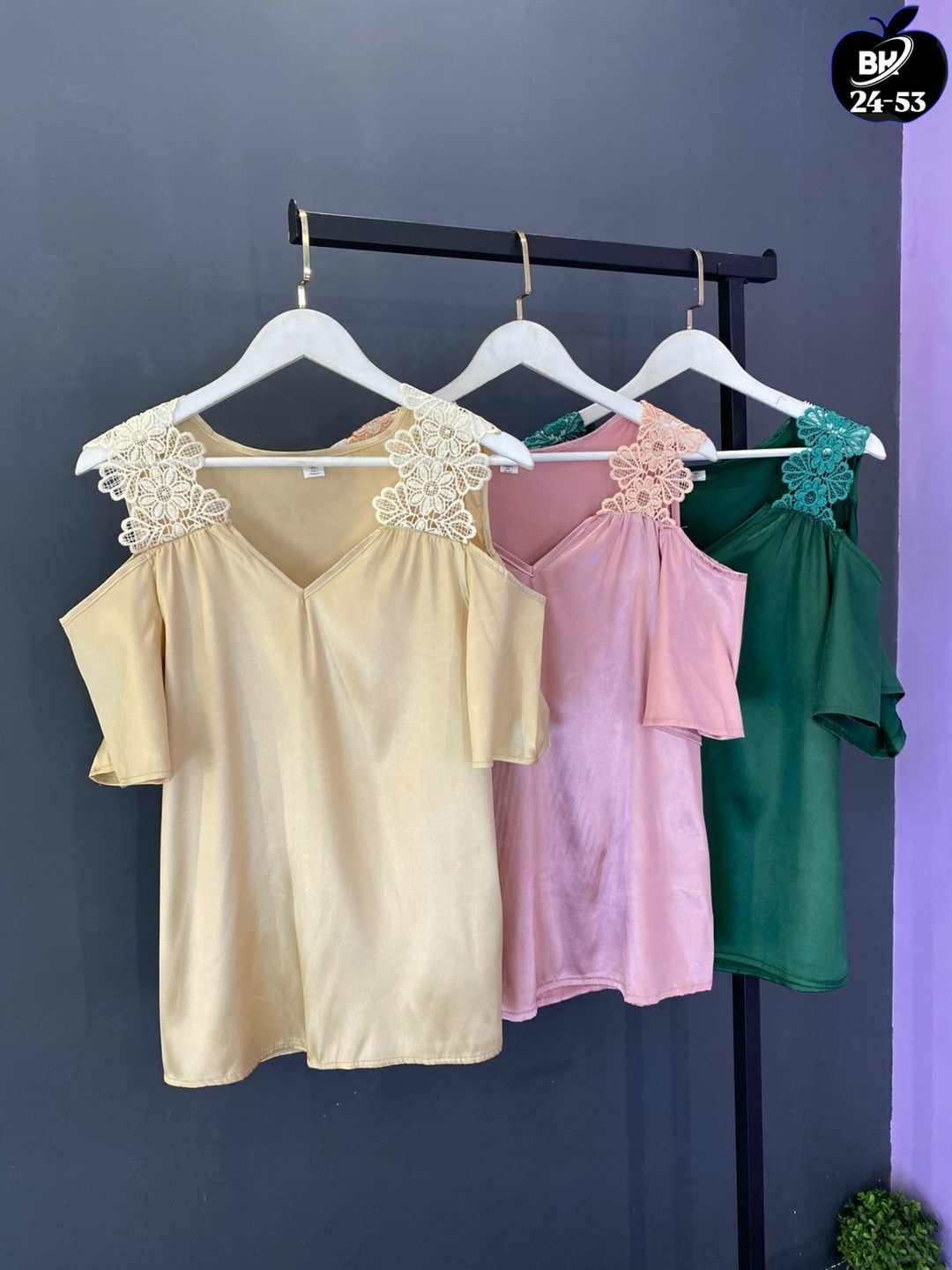 блузка для женщин,блузка женская,блузка с открытыми плечами,блуза с открытыми плечами,кофта блузка