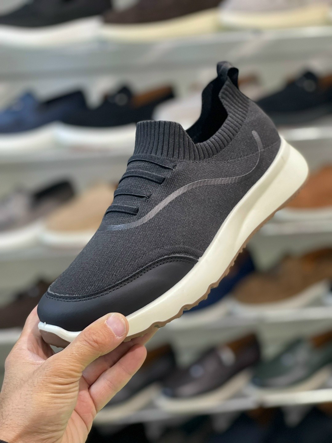 ,спортивная ,мужские кроссовки,повседневные кроссовки,кроссовка мужской