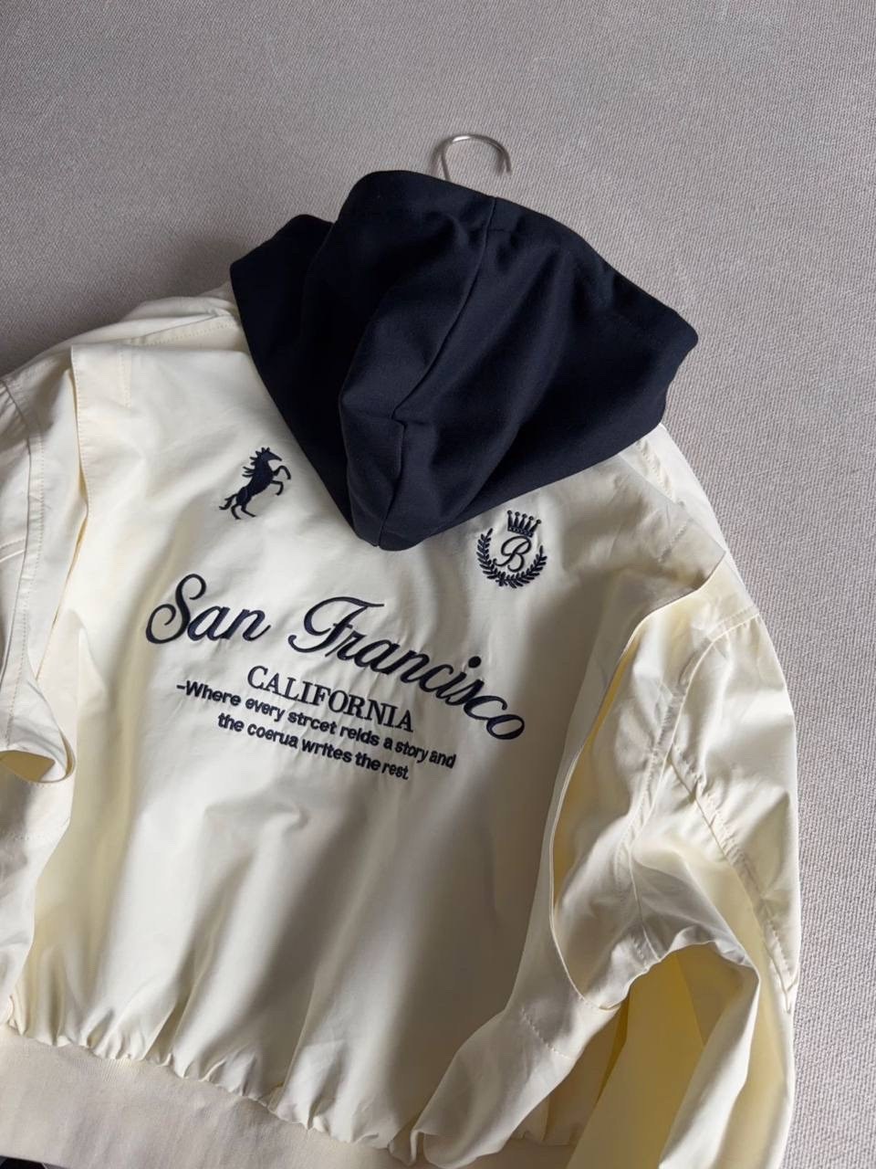 повседневная куртка,куртка свободная,куртка,куртка бомбер,куртка женская