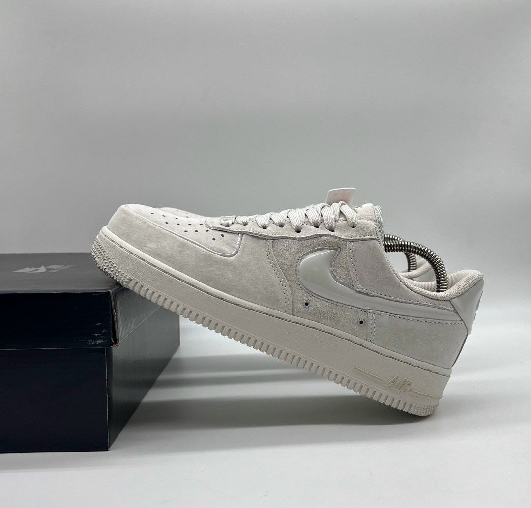 nike air force 1 low suede grey,мужские nike air force 1 mid серые кроссовки,nike reigning champ air force 1 low lv8 light grey,nike air force 1 low suede,nike air force 1 low