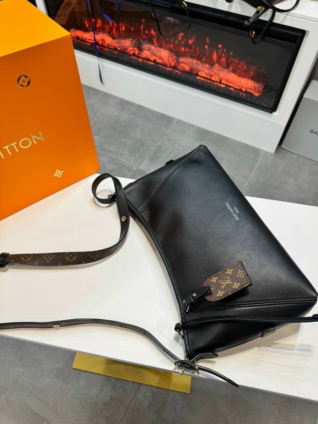 сумка louis vuitton женская,сумка,сумка louis vuitton,женская сумка,сумка через плечо louis vuitton