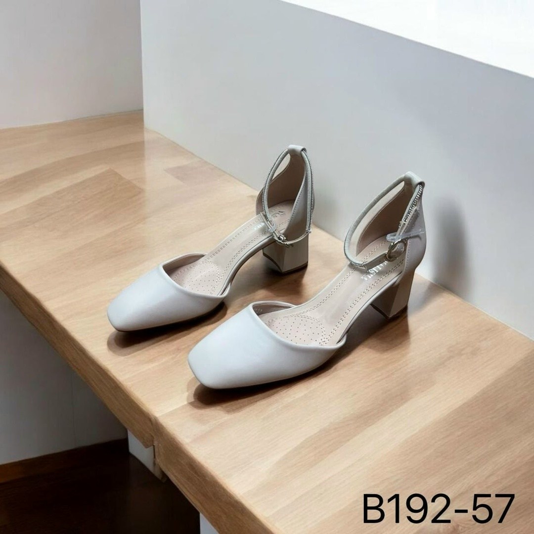 ,стильные туфли,туфли женские на низком каблуке с открытой пяткой,туфли женские на каблуках,сандалии на каблуке