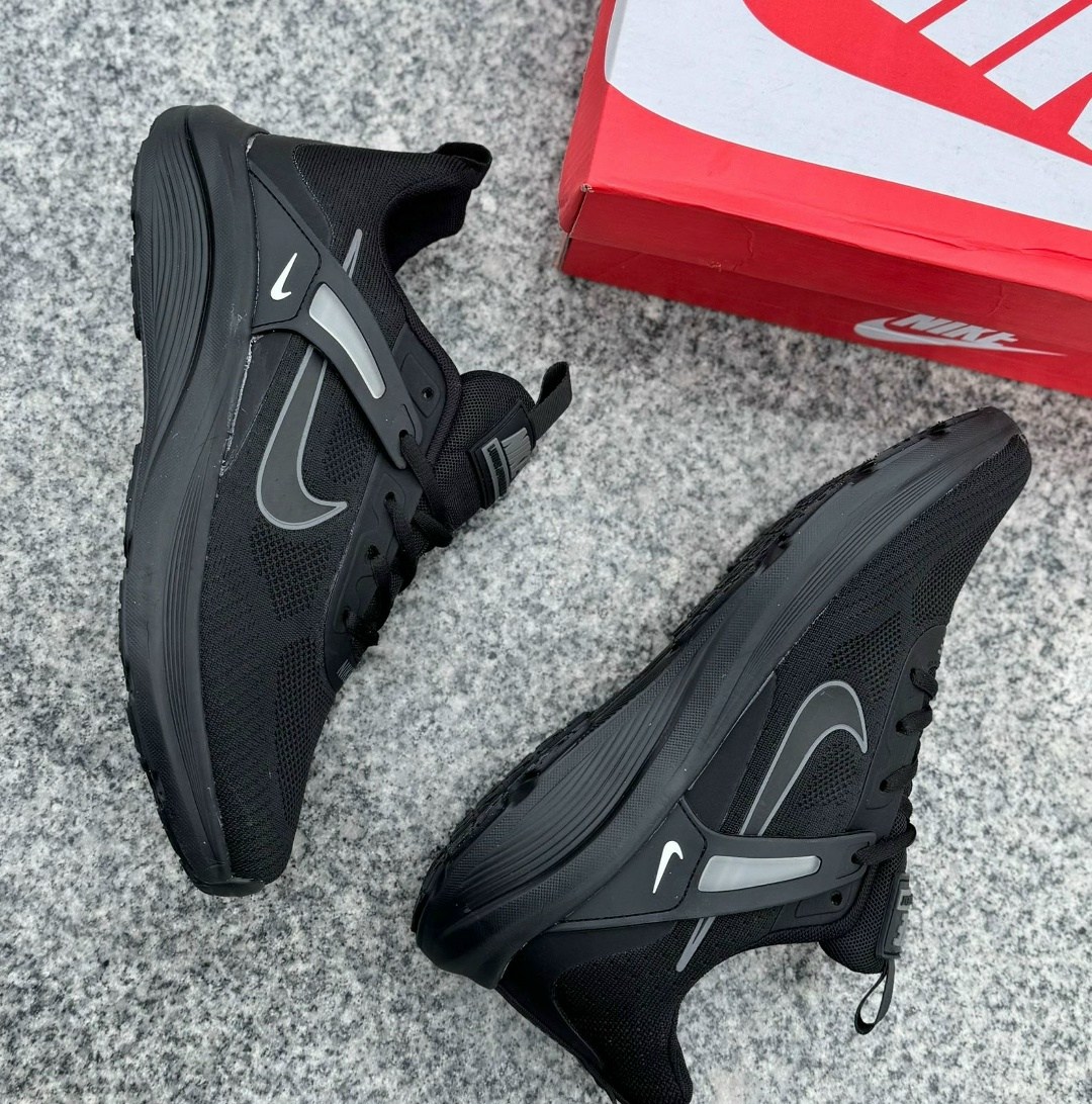 кроссовки nike,кроссовки мужские nike,кроссовки черные,кроссовки,кроссовка мужской