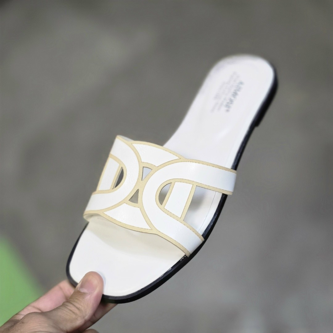 шлепанцы valentino,,шлепки валентино женские,шлепанцы женские,шлепки валентино