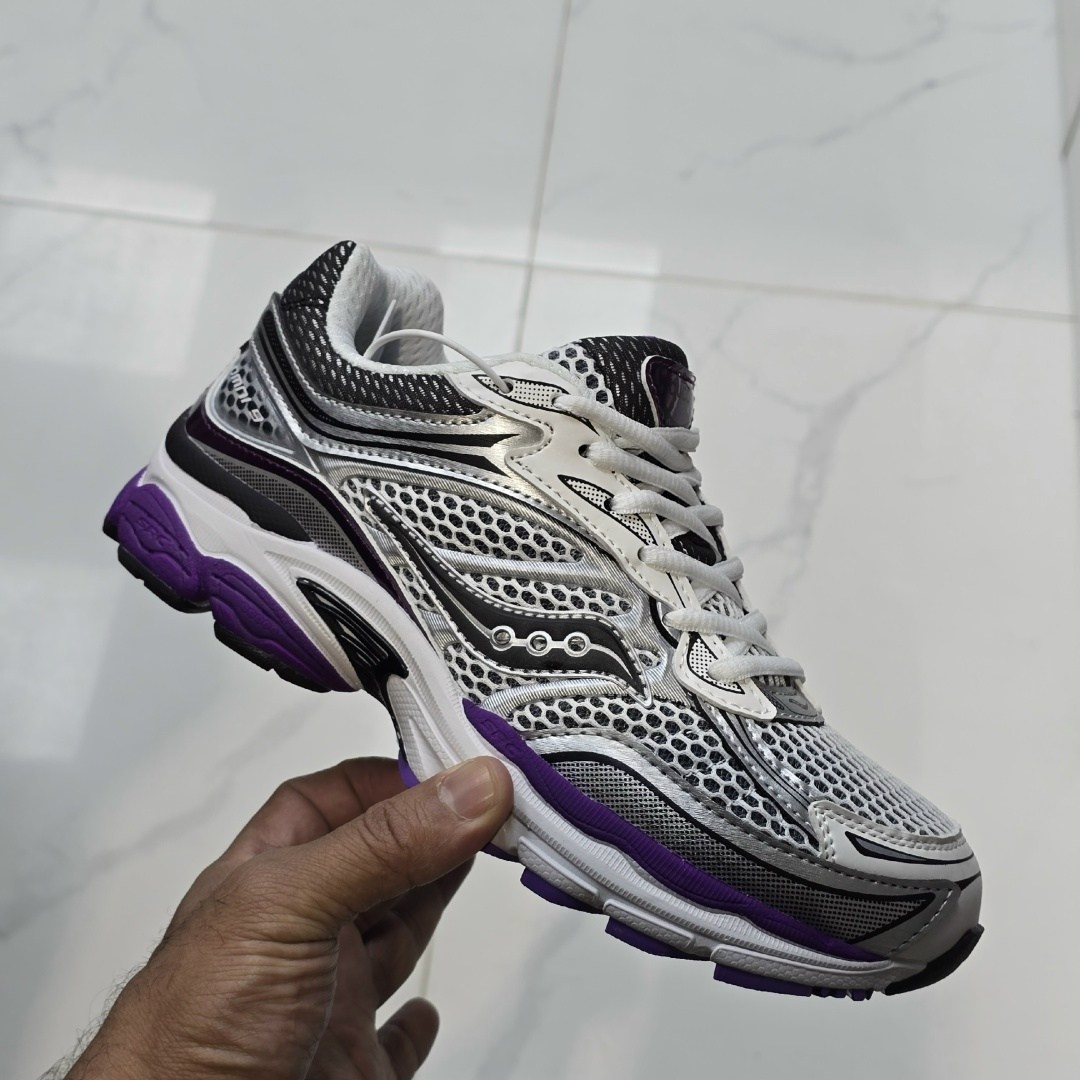 saucony progrid triumph 4,кроссовки saucony progrid triumph 4,saucony кроссовки,кроссовки saucony progrid omni 9,saucony progrid omni 9