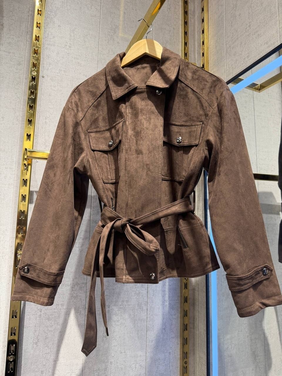 замшевая куртка,куртка женская замшевая,замшевая куртка miu miu,женская кожаная куртка,замшевая куртка saint laurent