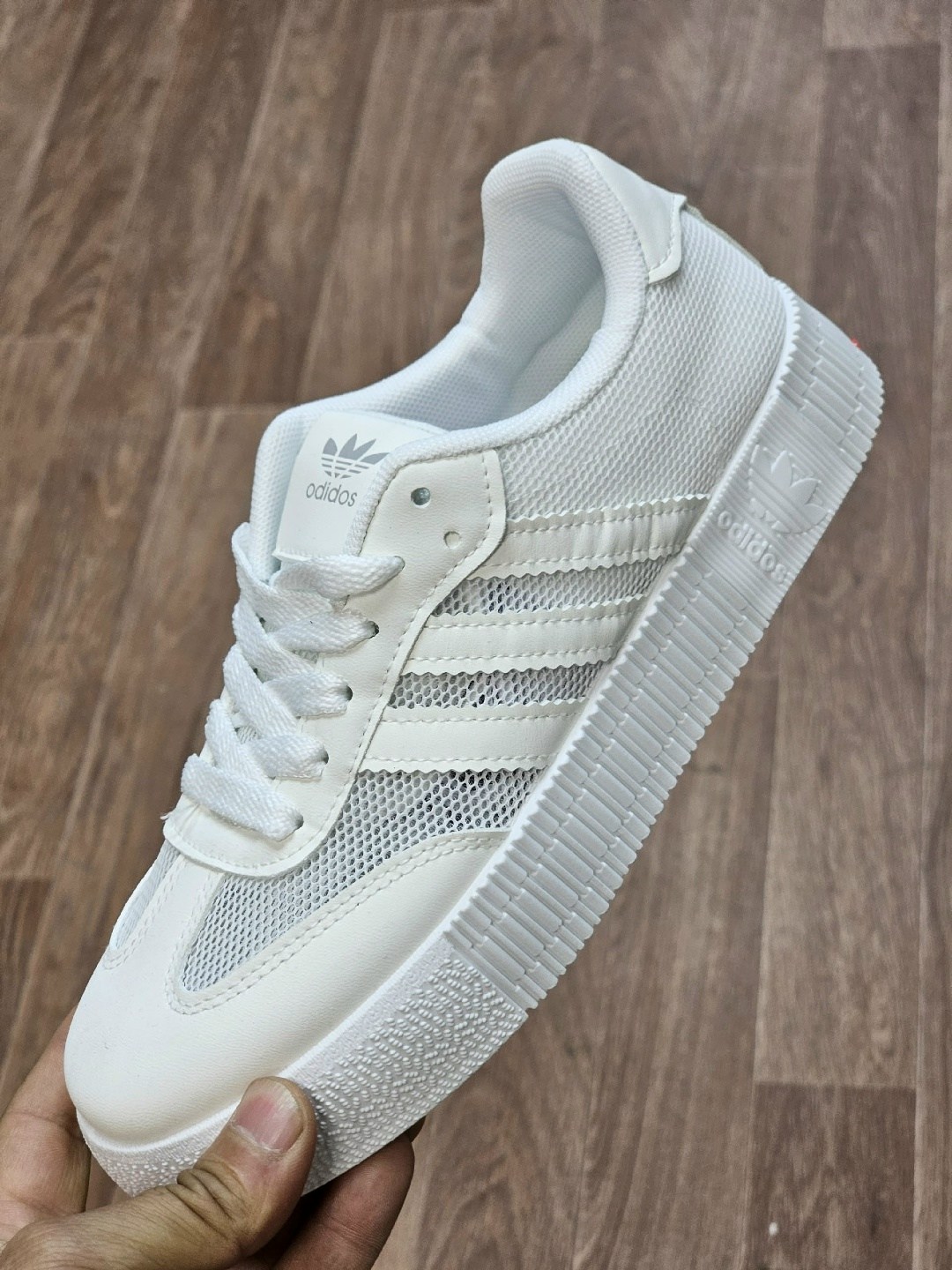 кроссовки adidas samba,кроссовки adidas,адидас самба белые,женские кроссовки adidas,кроссовки мужские женские adidas