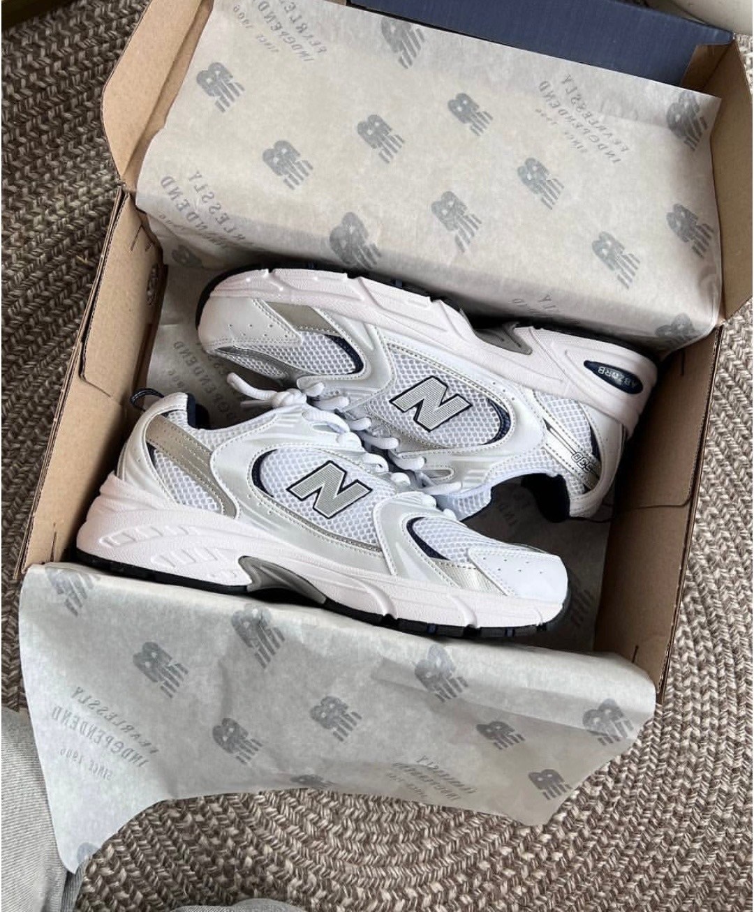 кроссовки new balance 530,кроссовки new balance 530 white silver,кроссовки спортивные new balance 530,женские кроссовки new balance 530,кроссовки нью баланс 530