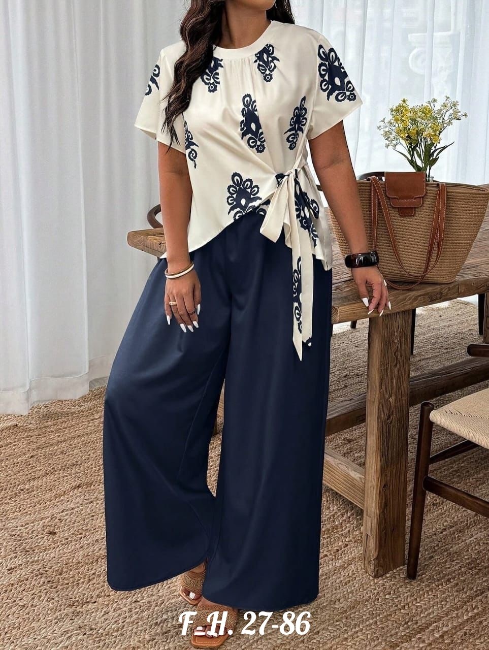 летние костюмы,костюм классический,костюм с брюками,женские костюмы,брючные костюмы женские